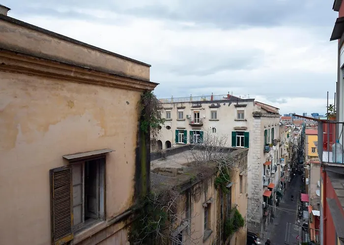 SpaccaNapoli Home
